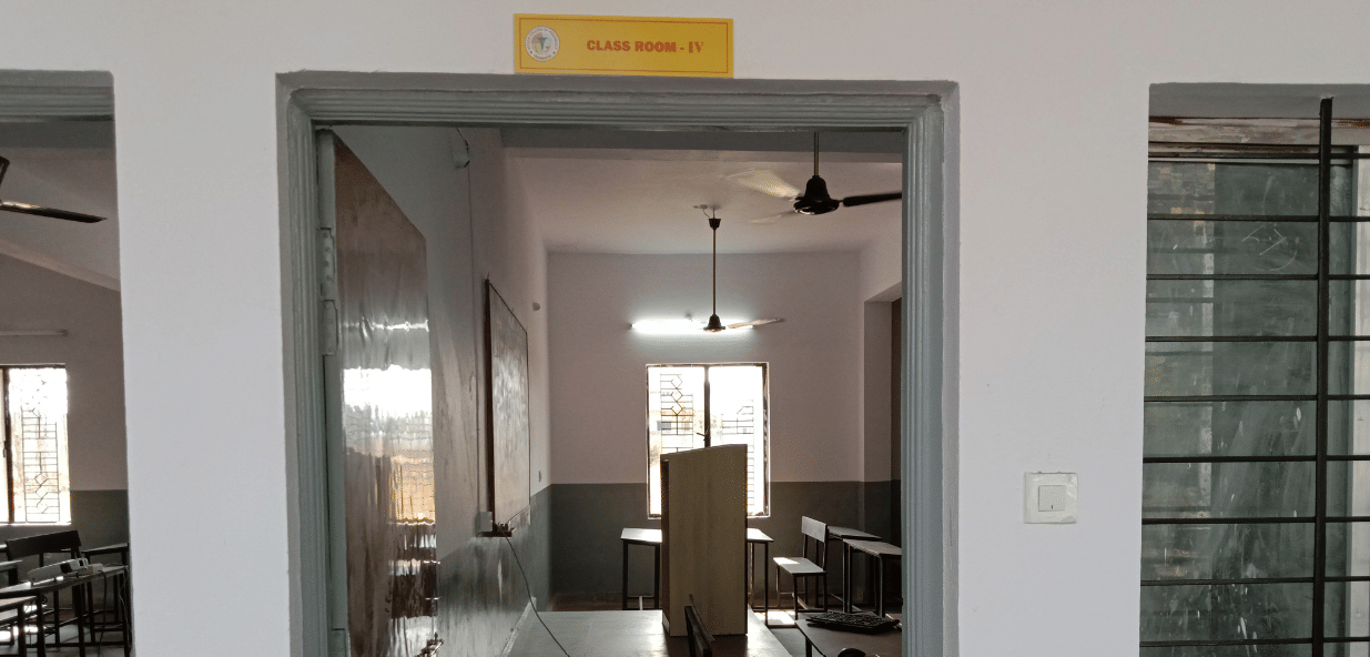 HiTech College of Pharmacy Chandrapur College Infrastructure photo 8